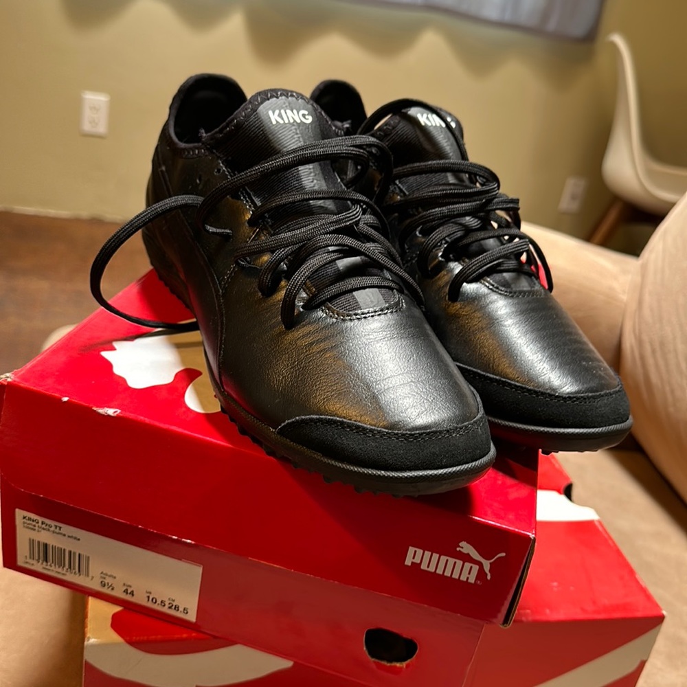 Puma King Pro Turf 10.5